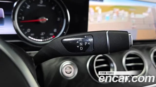 Mercedes-Benz E-Класс 2019 thumb 9