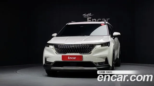 Kia Carnival 2023 thumb 3