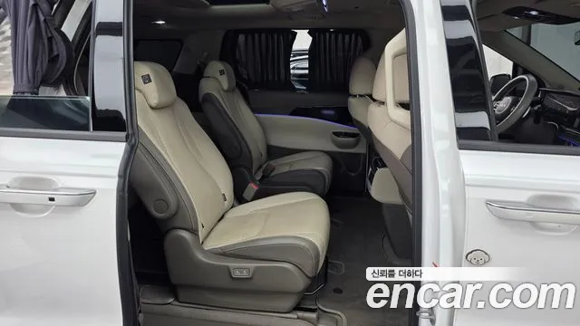 Kia Carnival 2023 thumb 12