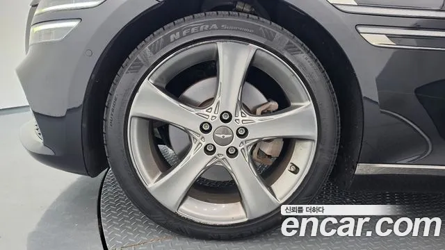 Genesis G80 2021 thumb 5