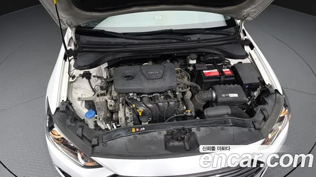 Hyundai Avante 2015 thumb 5