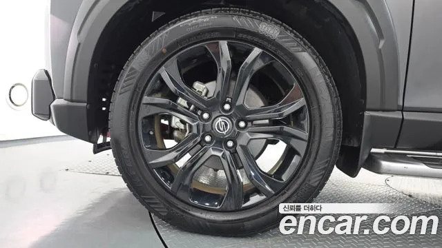 KG_Mobility_Ssangyong Rexton 2023 thumb 5