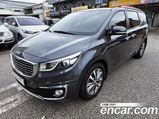 Kia Carnival 2016 thumb 12