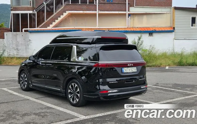 Kia Carnival 2022 thumb 5