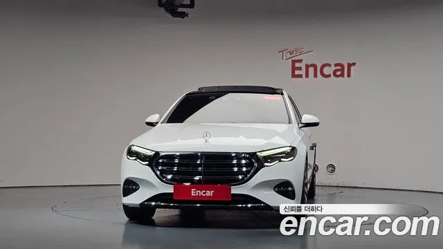 Mercedes-Benz E-Класс 2024 thumb 2