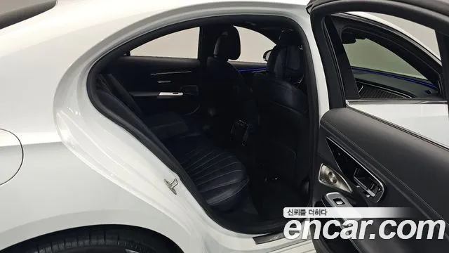 Mercedes-Benz E-Класс 2024 thumb 11