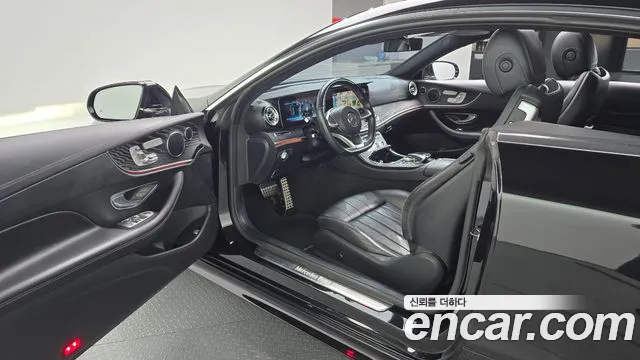 Mercedes-Benz E-Класс 2018 thumb 10