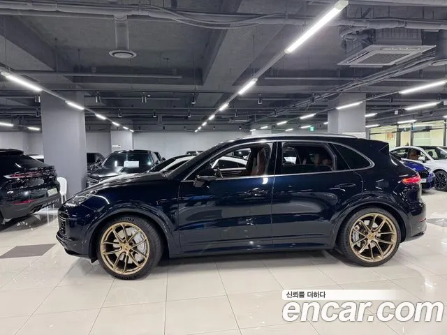 Porsche Cayenne 2020 thumb 2