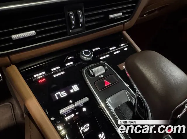 Porsche Cayenne 2020 thumb 8
