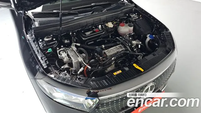 Mercedes-Benz EQB 2024 thumb 5