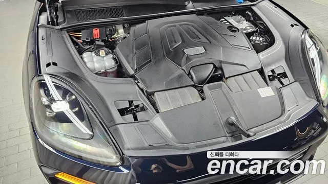 Porsche Cayenne 2023 thumb 5