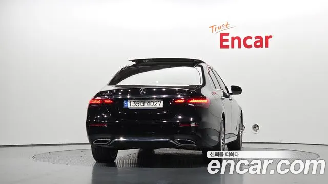 Mercedes-Benz E-Класс 2022 thumb 3