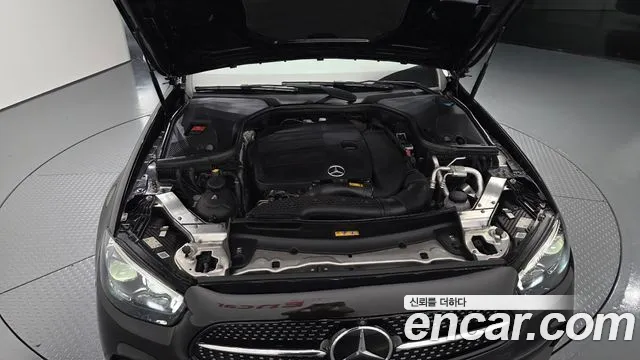 Mercedes-Benz E-Класс 2022 thumb 5