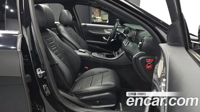 Mercedes-Benz E-Класс 2022 thumb 10