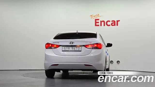 Hyundai Avante 2011 thumb 4