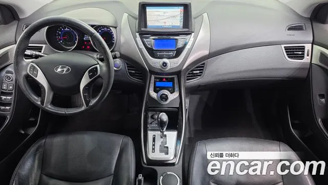 Hyundai Avante 2011 thumb 7