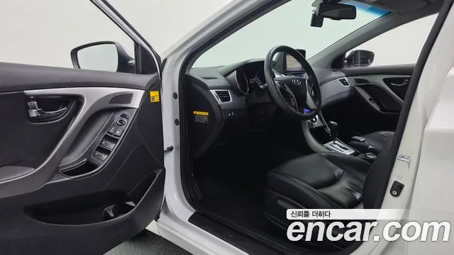Hyundai Avante 2011 thumb 11