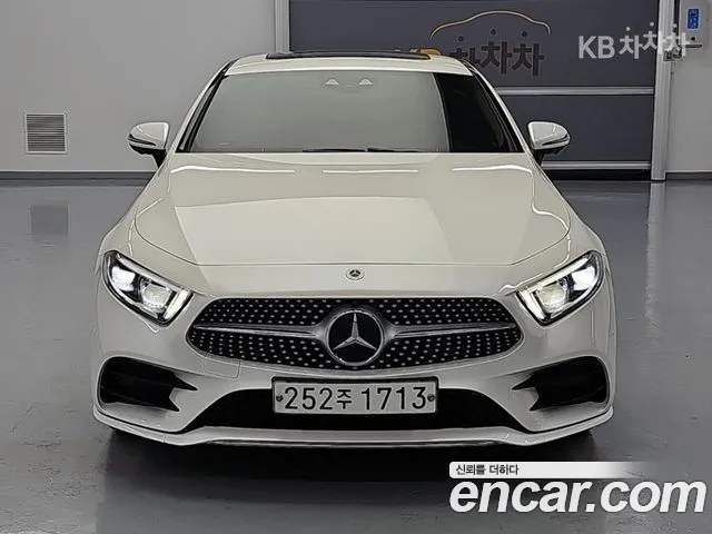 Mercedes-Benz CLS-Class 2019 thumb 3
