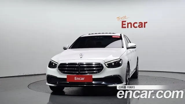 Mercedes-Benz E-Класс 2021 thumb 2