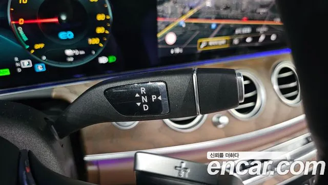 Mercedes-Benz E-Класс 2021 thumb 8