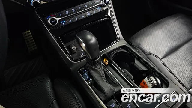 Hyundai Grandeur 2016 thumb 9