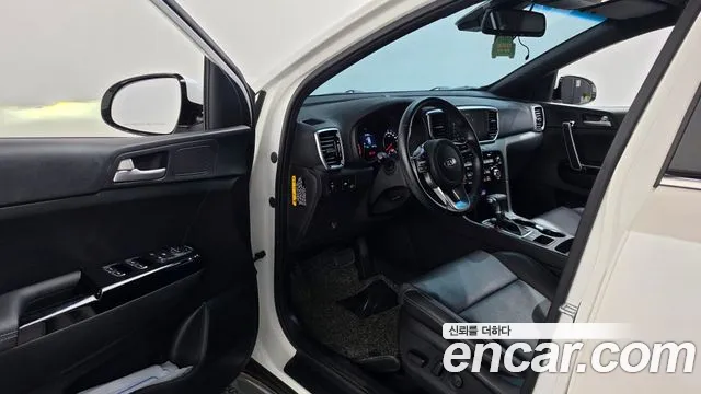 Kia Sportage 2018 thumb 10