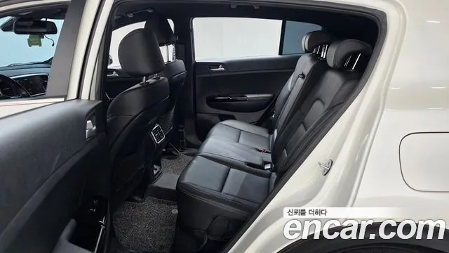 Kia Sportage 2018 thumb 11