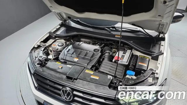 Volkswagen T-Roc 2021 thumb 6