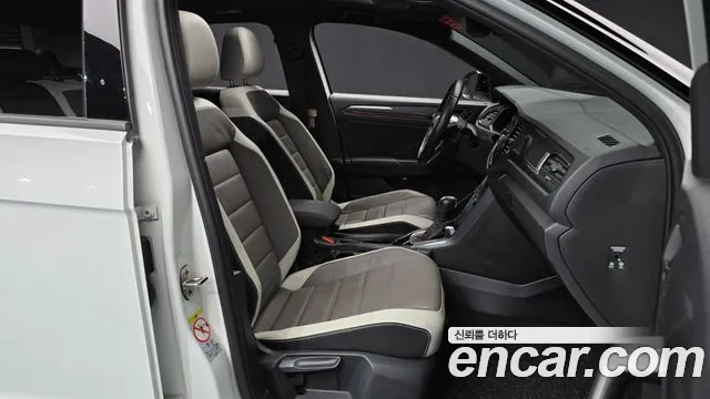 Volkswagen T-Roc 2021 thumb 11