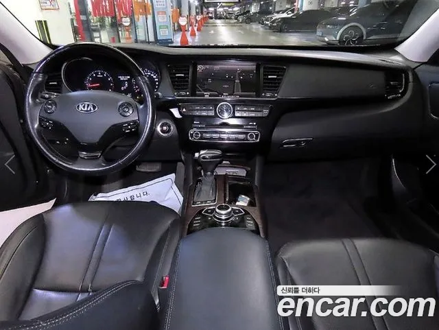 Kia K9 2012 thumb 9