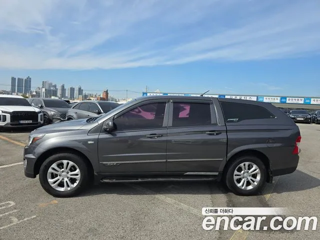 KG_Mobility_Ssangyong KORANDO 2015 thumb 4