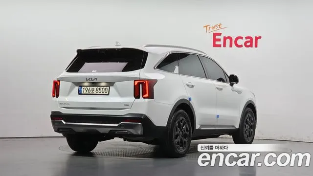 Kia Sorento 2024 thumb 2