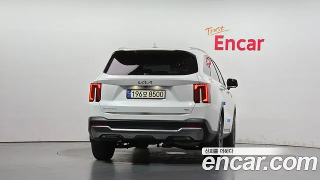 Kia Sorento 2024 thumb 4