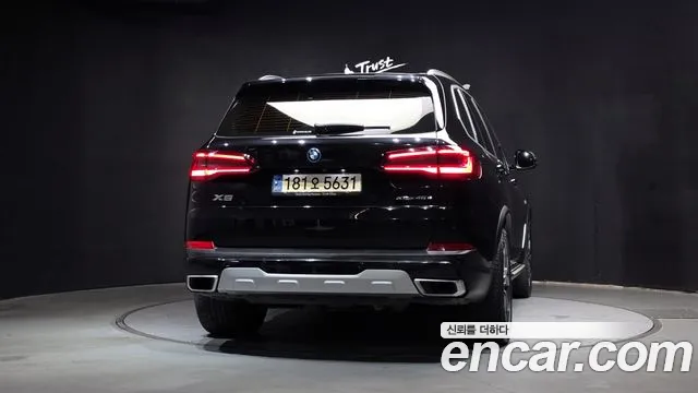 BMW X5 2021 thumb 4