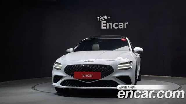 Genesis G70 2021 thumb 3