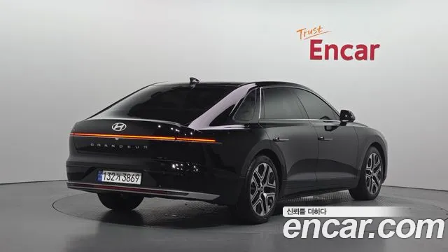 Hyundai Grandeur 2023 thumb 2