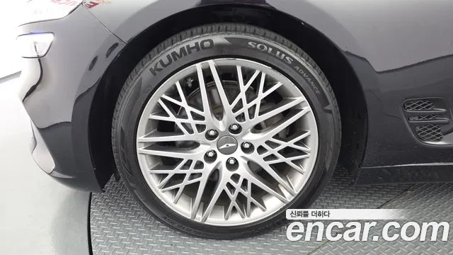 Genesis G70 2021 thumb 5