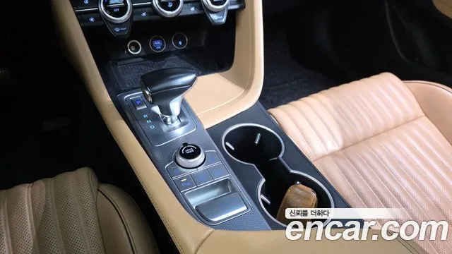 Genesis G70 2021 thumb 9