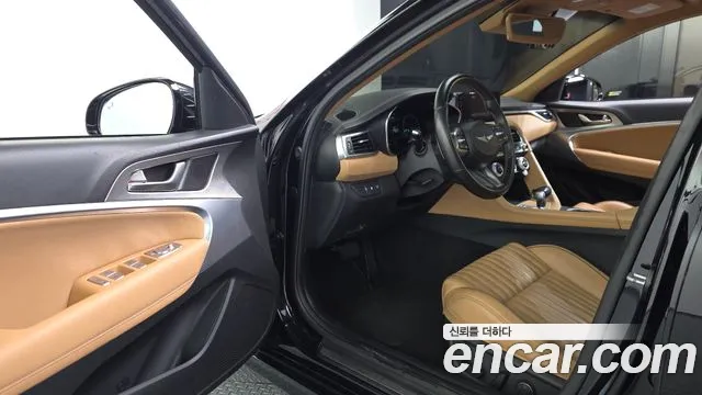 Genesis G70 2021 thumb 10