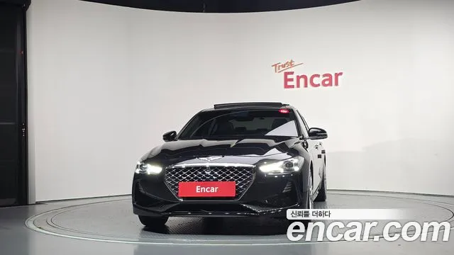 Genesis G70 2020 thumb 3