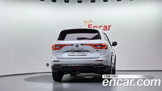 Renault-KoreaSamsung Koleos 2018 thumb 4