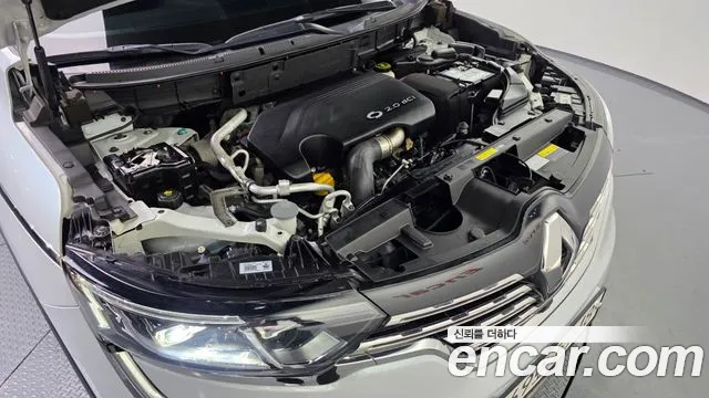 Renault-KoreaSamsung Koleos 2018 thumb 6