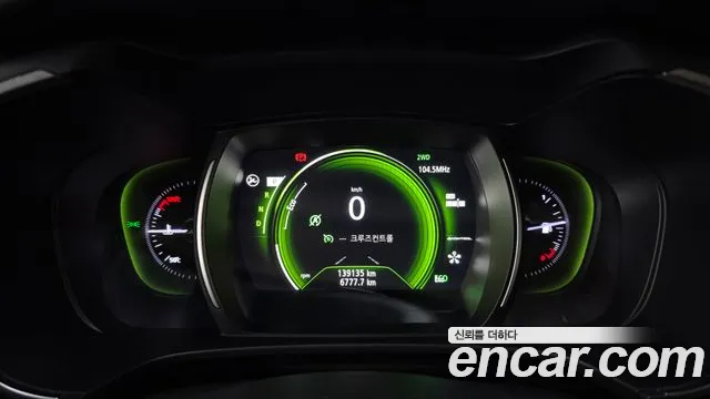 Renault-KoreaSamsung Koleos 2018 thumb 8