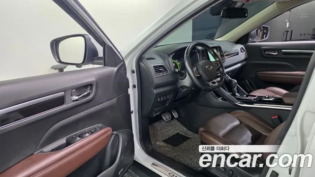 Renault-KoreaSamsung Koleos 2018 thumb 10