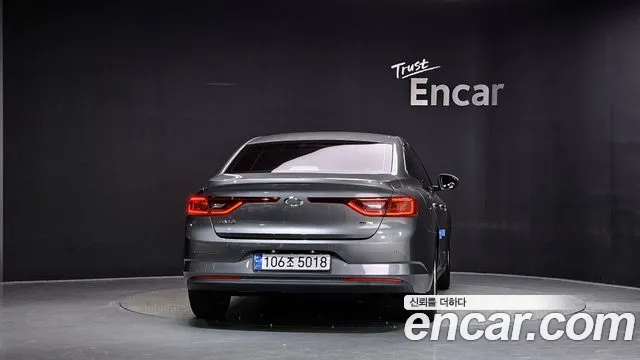 Renault-KoreaSamsung Megane 2019 thumb 3
