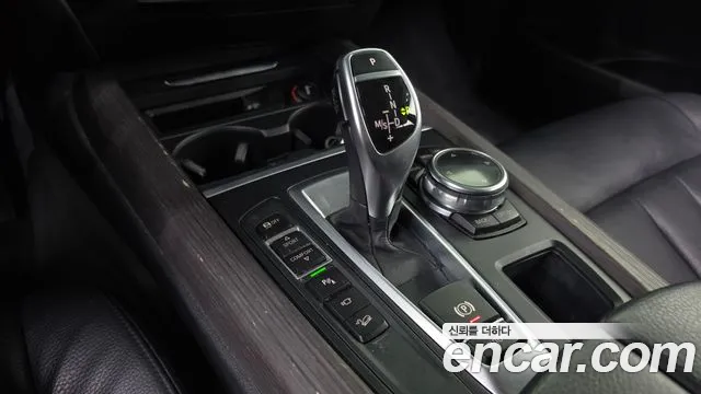 BMW X5 2014 thumb 8