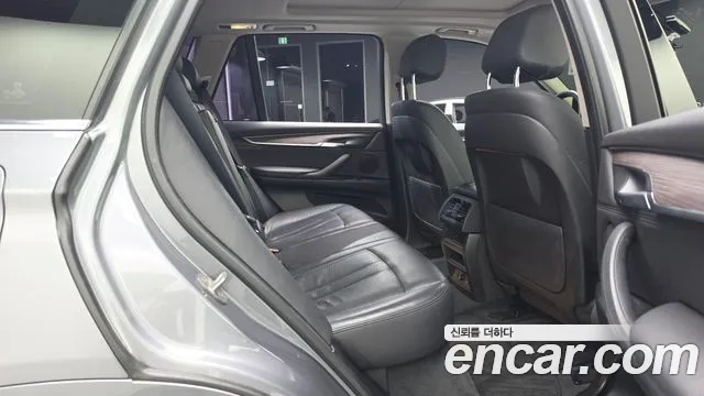 BMW X5 2014 thumb 11