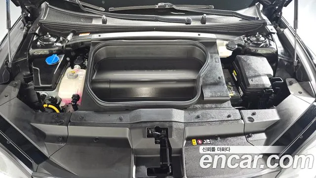 Hyundai IONIQ 6 2023 thumb 6