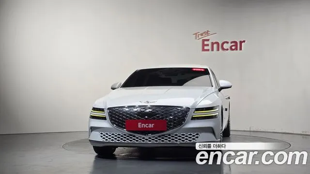 Genesis G80 2022 thumb 2