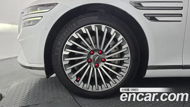 Genesis G80 2022 thumb 4